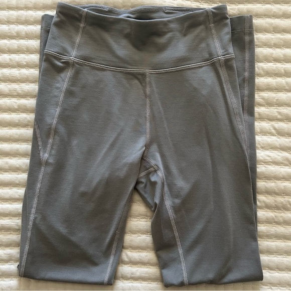 Allbirds Women’s Natural Breathable Lightweight Leggings in Gust, Size X-Small - Picture 9 of 11